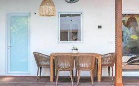 Sun & Moon Villa